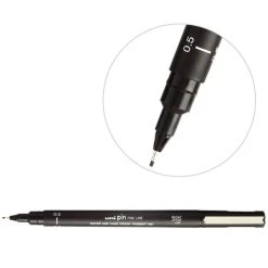De gros ✔️ UNI Stylo Feutre Technique Pointe Calibrée 0,5 Mm ✔️