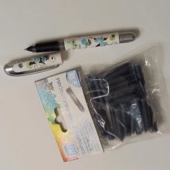 Acheter 🛒 ONLINE Stylo Roller à Cartouche D'encre Collège Pour Droitiers Ou Gauchers Papillon Bleus ❤️